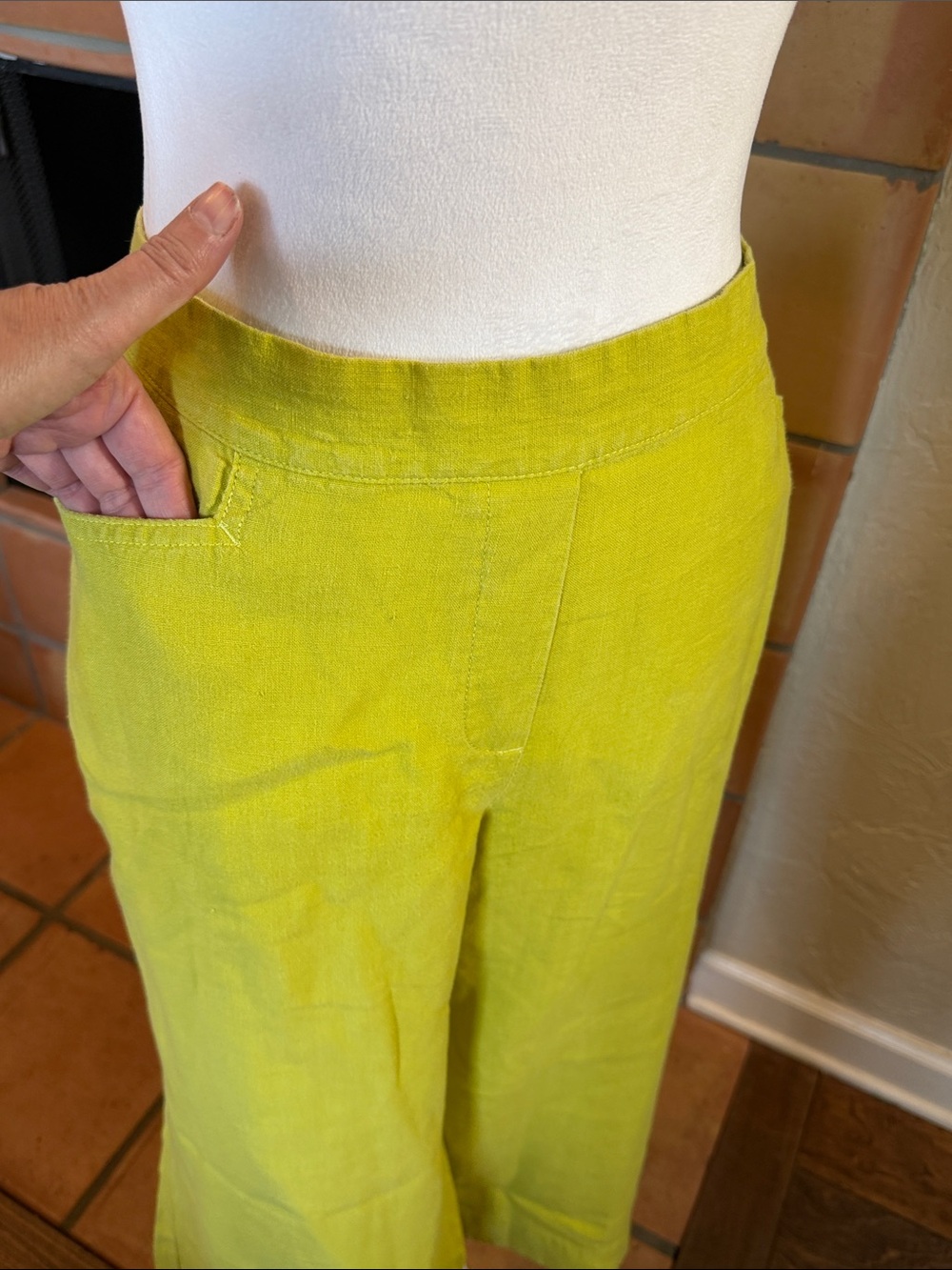 J. Jill Love Linen Chartreuse Wide-Leg Crop Pants, size XL - Picture 2 of 10